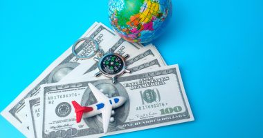 Chu So Jung (Exy) Masks Fragile Inner World Behind Perfect Model Student Image In New Film “18 Youth”