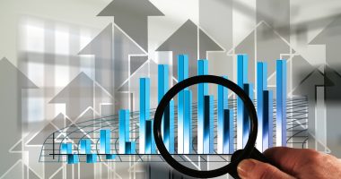 2 Intriguing Couples To Keep An Eye On In “Mad Concrete Dreams”